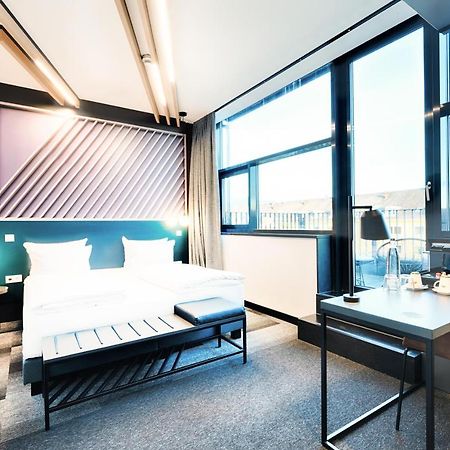 B&B Hotel Muenchen-Moosach Eksteriør billede
